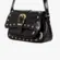 Bolsa Tiracolo Verniz com Spikes Vizzano