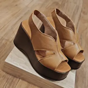 Sandália Anabela Anne Moraes 038.1336